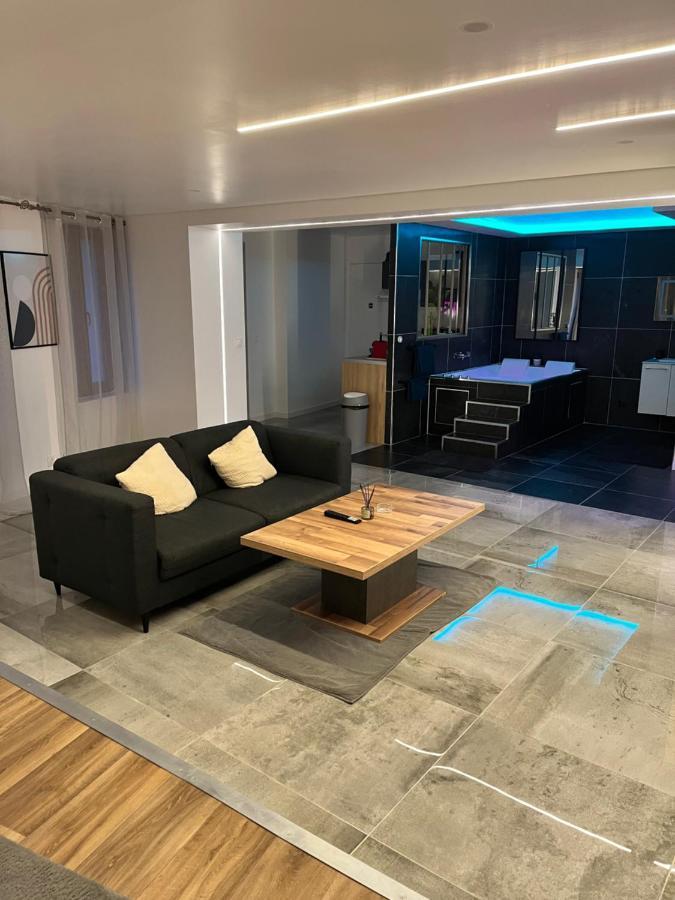 Anemos Spa & Loft Jacuzzi Privatif Apartment *