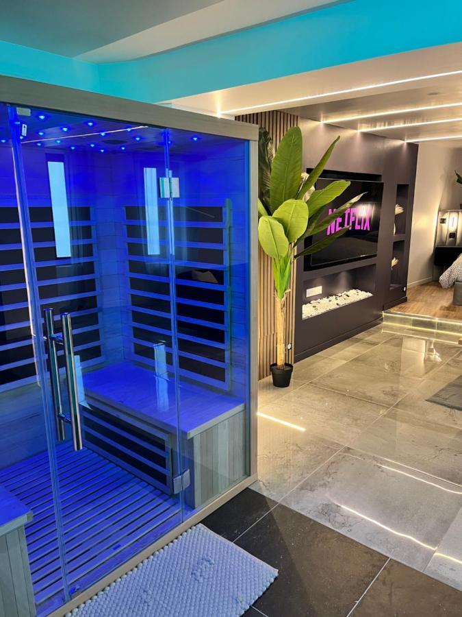 Apartment Anemos Spa & Loft Jacuzzi Privatif Gargenville